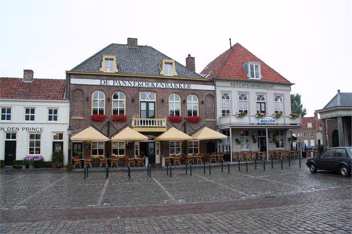 Vestiging van De Pannekoekenbakker in Heusden met terras